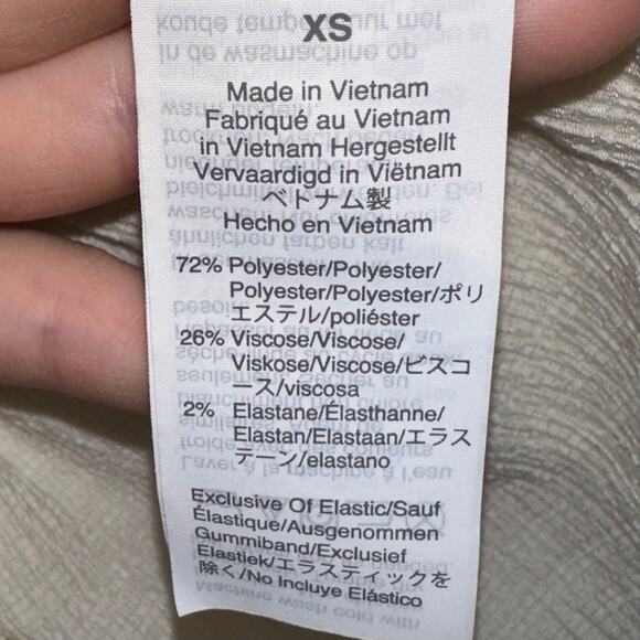 Madewell Texture & Thread Rainbow Smocked Peplum Tank Top in Pearl Ivory Size XS - Picture 5 of 12